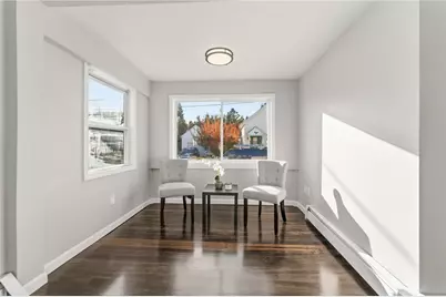 10 Woburn Street, Cranston, RI 02910 - Photo 31