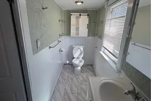 69 Hope Street St, Providence, RI 02906 - Photo 23