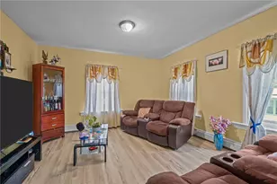 76 Slater St, Pawtucket, RI 02860 - Photo 23