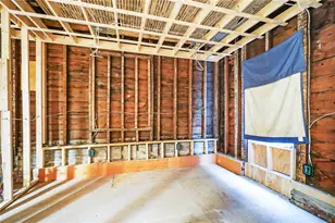 76 Slater St, Pawtucket, RI 02860 - Photo 33