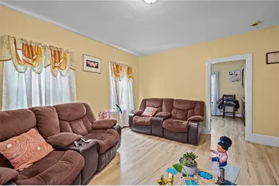 76 Slater Street, Pawtucket, RI 02860 - Photo 33