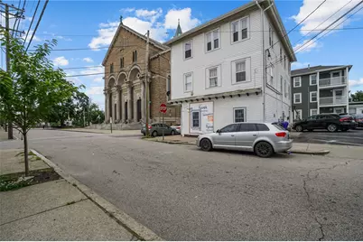 76 Slater Street, Pawtucket, RI 02860 - Photo 9