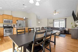 86 Bethel St, Warwick, RI 02889 - Photo 7