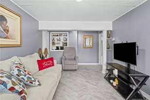 28 Halsey St, North Providence, RI 02911 - Photo 21