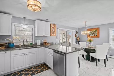 28 Halsey Street, North Providence, RI 02911 - Photo 5