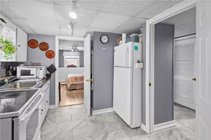 28 Halsey St, North Providence, RI 02911 - Photo 29