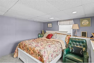 28 Halsey Street, North Providence, RI 02911 - Photo 25