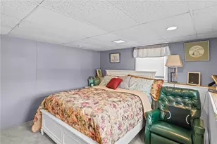 28 Halsey St, North Providence, RI 02911 - Photo 25