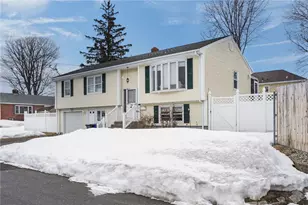 28 Halsey St, North Providence, RI 02911 - Photo 1