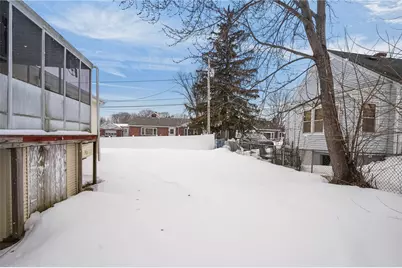 28 Halsey Street, North Providence, RI 02911 - Photo 31