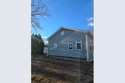 29 Dakota Street, Providence, RI 02904 - Photo 15