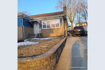 197 Enfield Avenue, Providence, RI 02908 - Photo 5
