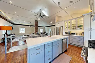 21 School St, Newport, RI 02840 - Photo 7