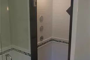 490 Broadway Rd, Newport, RI 02840 - Photo 17