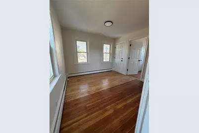 277 Mauran Avenue, East Providence, RI 02914 - Photo 3