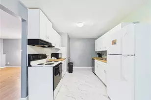 1560 Douglas Ave, North Providence, RI 02904 - Photo 7