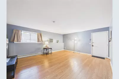 1560 Douglas Avenue #B19, North Providence, RI 02904 - Photo 5
