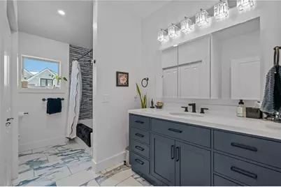 97 Eustis Avenue #2, Newport, RI 02840 - Photo 27