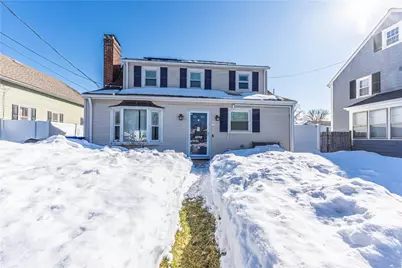 671 Benefit Street, Pawtucket, RI 02861 - Photo 1