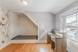 671 Benefit St, Pawtucket, RI 02861 - Photo 21