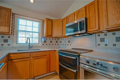 45 Leo Avenue, Providence, RI 02904 - Photo 9