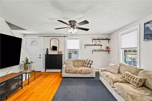 123 Harper Ave, Cranston, RI 02910 - Photo 9