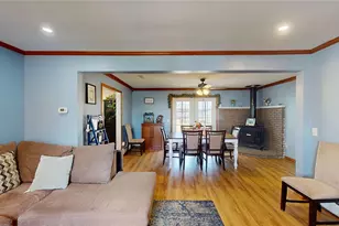 68 Leaf St, West Warwick, RI 02893 - Photo 5