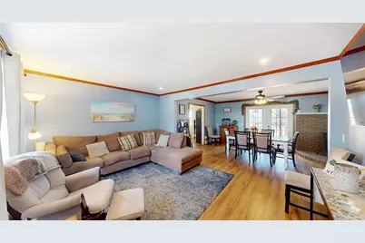68 Leaf Street, West Warwick, RI 02893 - Photo 3