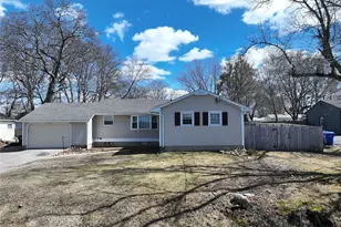 68 Leaf St, West Warwick, RI 02893 - Photo 35