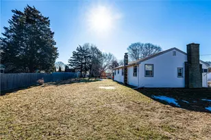 24 Bayberry Dr, North Kingstown, RI 02852 - Photo 23