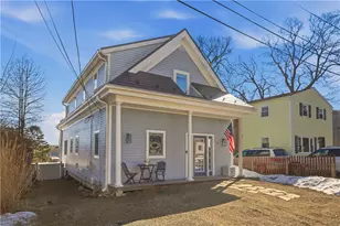 7 Hawthorne Ave, Bristol, RI 02809 - Photo 3