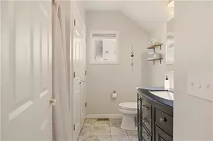 7 Hawthorne Ave, Bristol, RI 02809 - Photo 21