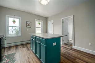 20 Peach Ave, Providence, RI 02906 - Photo 7