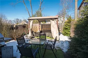 20 Peach Ave, Providence, RI 02906 - Photo 35