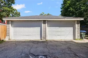 44 Sycamore St, Providence, RI 02909 - Photo 5