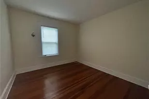 14 Courtland St, Central Falls, RI 02863 - Photo 11