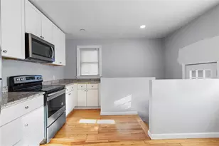 91 Tyndall Ave, Providence, RI 02908 - Photo 7