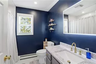 12 Dean Ct, Warwick, RI 02889 - Photo 23