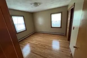 13 Ivanhoe St, Johnston, RI 02919 - Photo 5