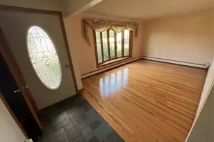 13 Ivanhoe St, Johnston, RI 02919 - Photo 3