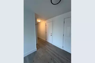 38 Rhode Island Avenue #5, Newport, RI 02840 - Photo 7