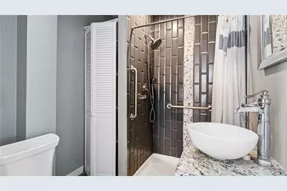 137 Colonial Avenue, Cranston, RI 02910 - Photo 11