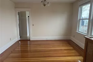 15 Freeborn St, Newport, RI 02840 - Photo 9