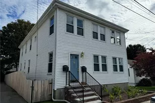 15 Freeborn St, Newport, RI 02840 - Photo 1