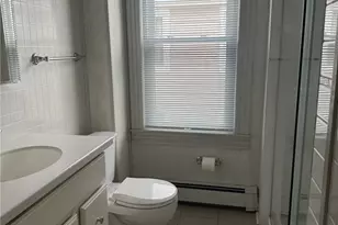 15 Freeborn St, Newport, RI 02840 - Photo 17