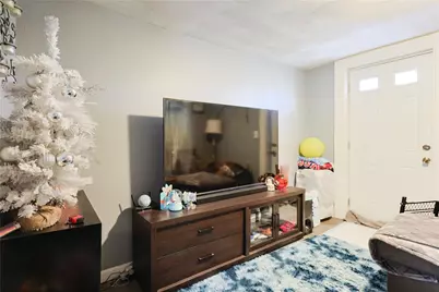 620 Union Avenue, Providence, RI 02909 - Photo 9