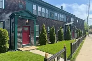 38 Freebody St, Newport, RI 02840 - Photo 9