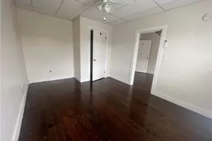 38 Freebody St, Newport, RI 02840 - Photo 5