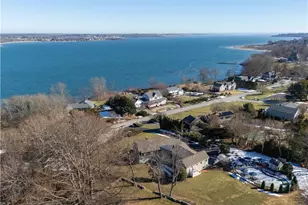 176 Heidi Dr, Portsmouth, RI 02871 - Photo 47