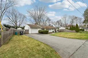 117 Haverhill Ave, Warwick, RI 02886 - Photo 5